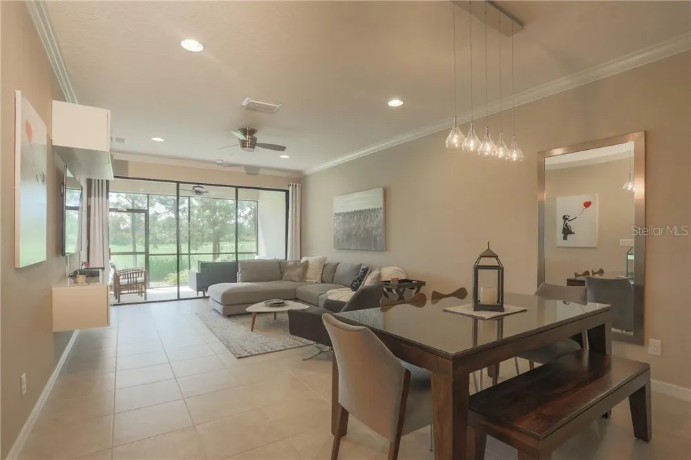 12740 SORRENTO WAY #103 Bradenton, FL 34211
