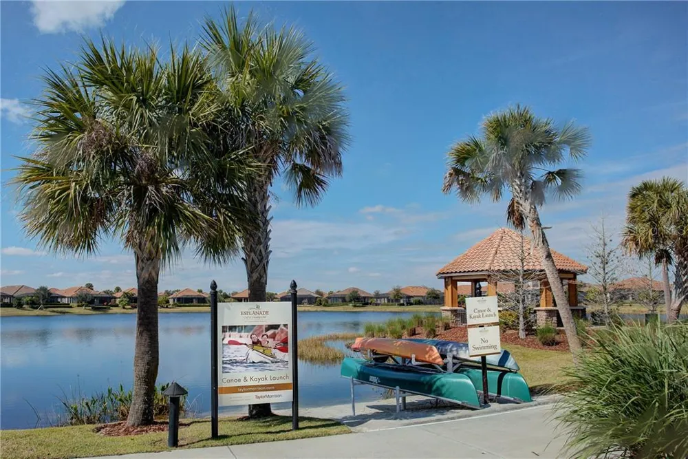 12740 SORRENTO WAY #103 Bradenton, FL 34211