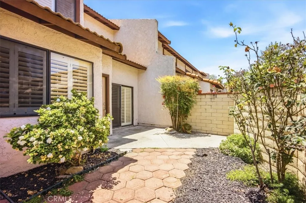 910 Redding Upland, CA 91786