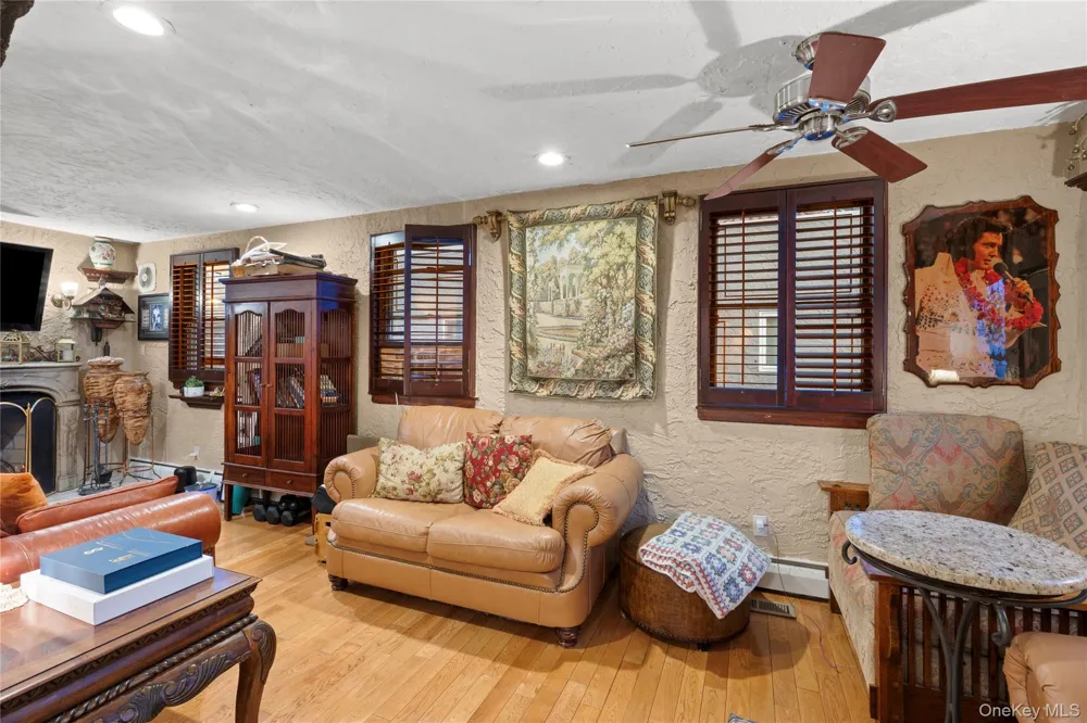 315 Wynsum Avenue Merrick, NY 11566
