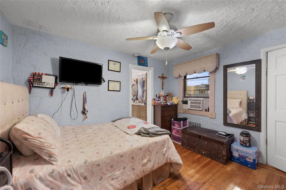 315 Wynsum Avenue Merrick, NY 11566