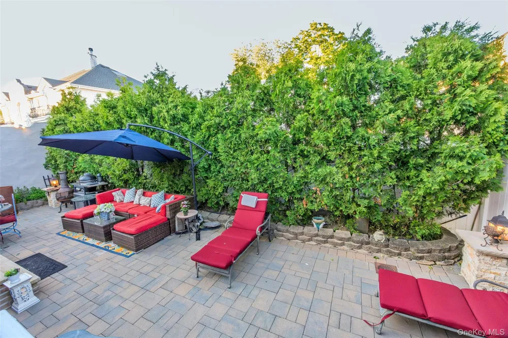 315 Wynsum Avenue Merrick, NY 11566
