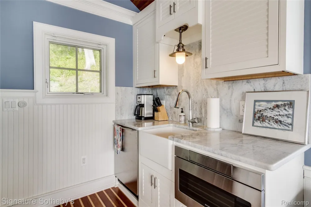 14625 Edgewater Drive Lyndon Township, MI 48137