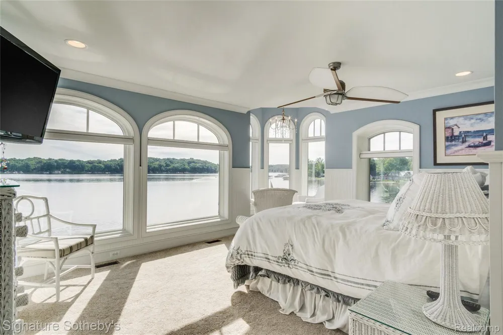 14625 Edgewater Drive Lyndon Township, MI 48137