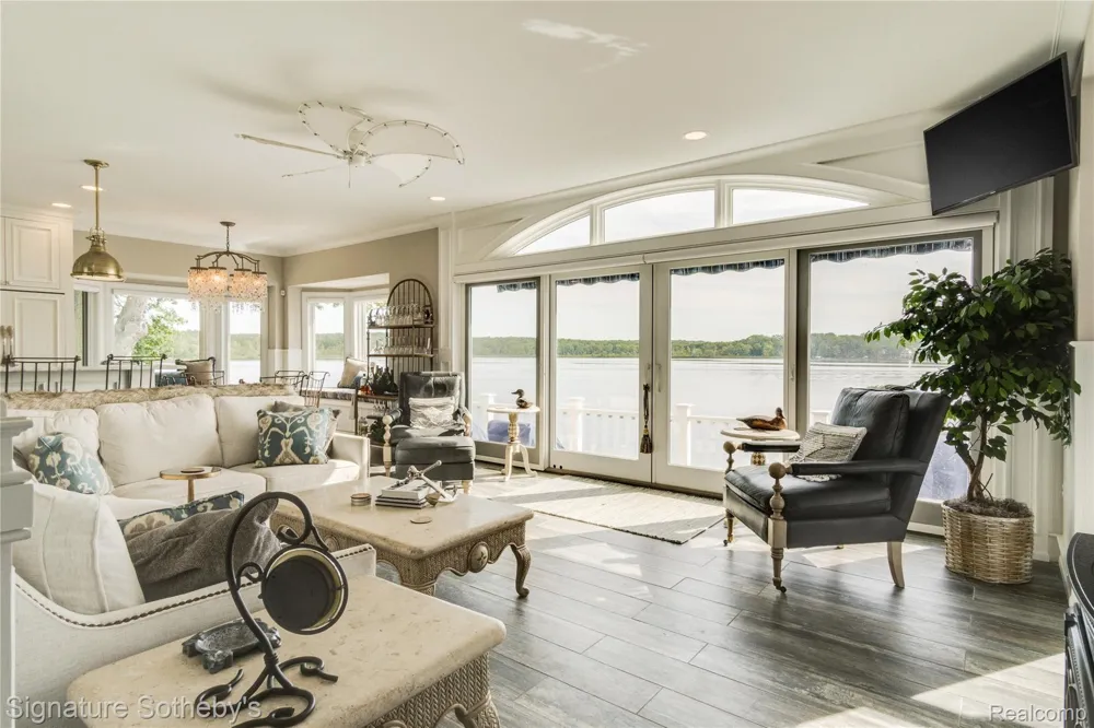 14625 Edgewater Drive Lyndon Township, MI 48137