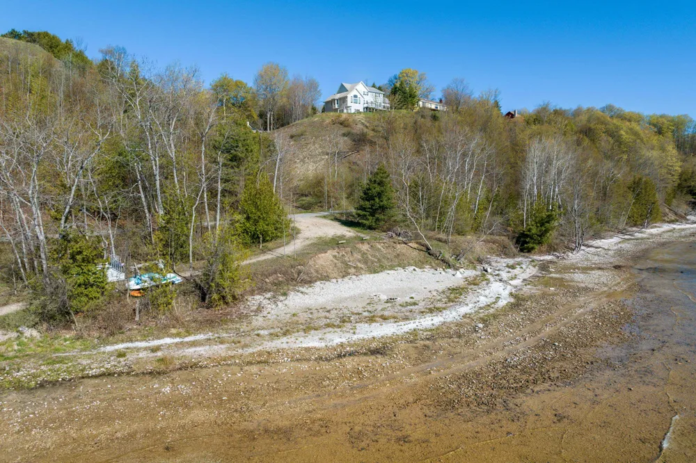 S Donnybrook Road Suttons Bay Township, MI 49682