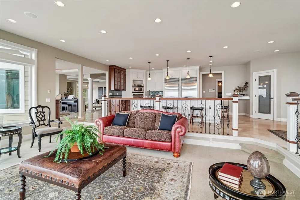 2318 Sunnyside Heights Drive Steilacoom, WA 98388