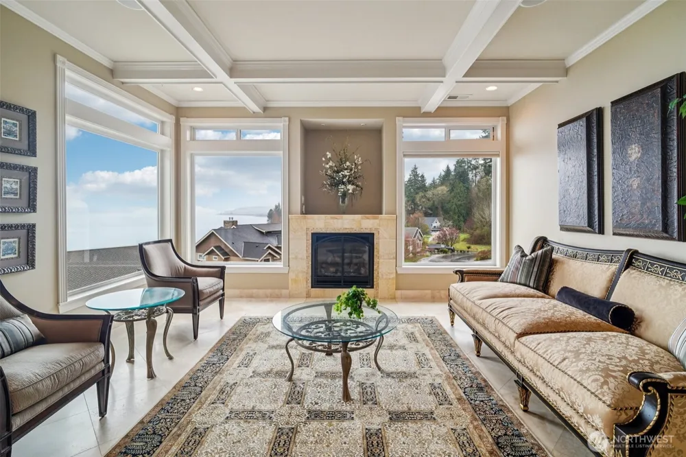 2318 Sunnyside Heights Drive Steilacoom, WA 98388