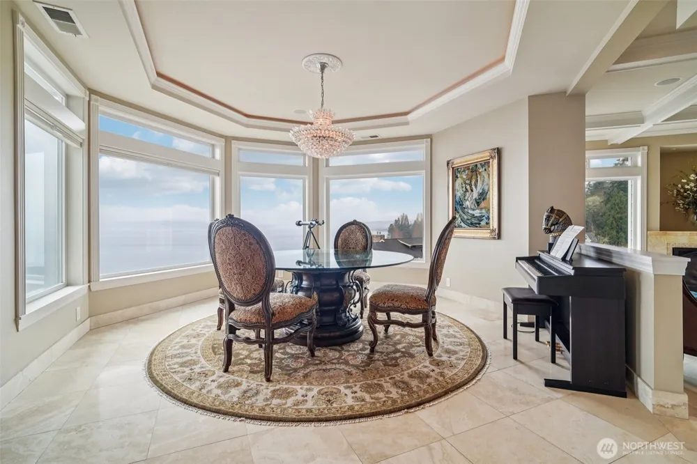 2318 Sunnyside Heights Drive Steilacoom, WA 98388