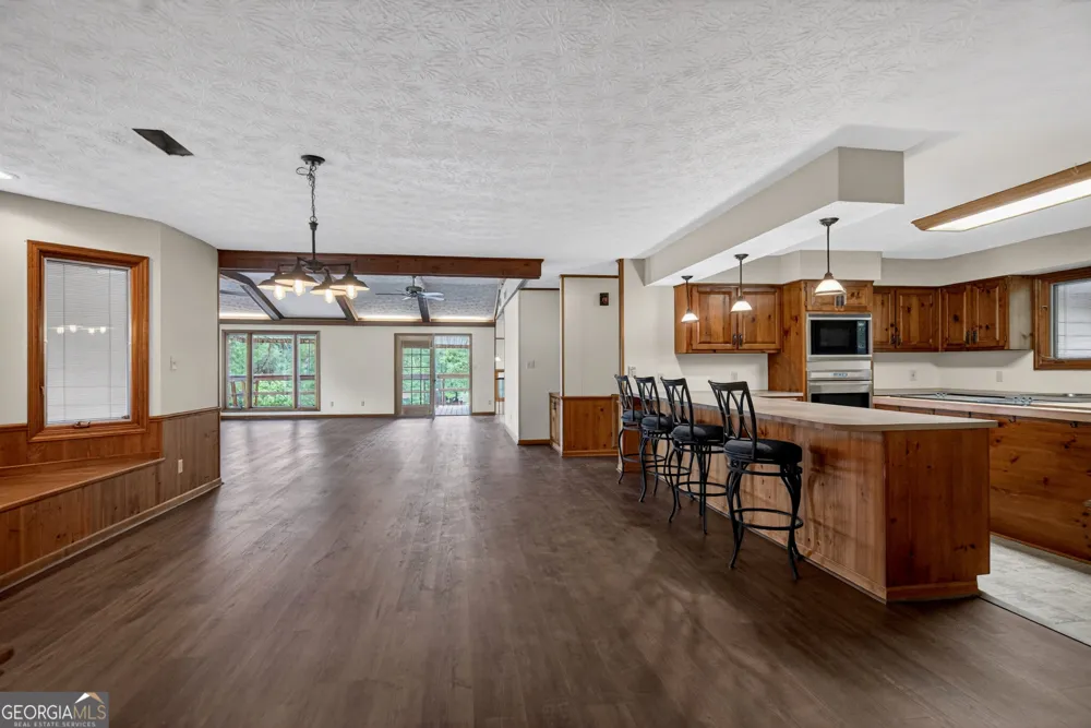180 Old House RD Hamilton, GA 31811