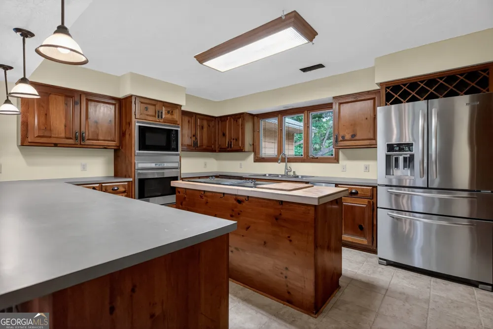180 Old House RD Hamilton, GA 31811