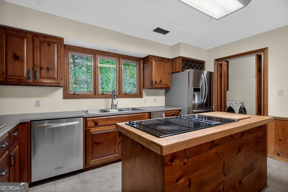 180 Old House RD Hamilton, GA 31811