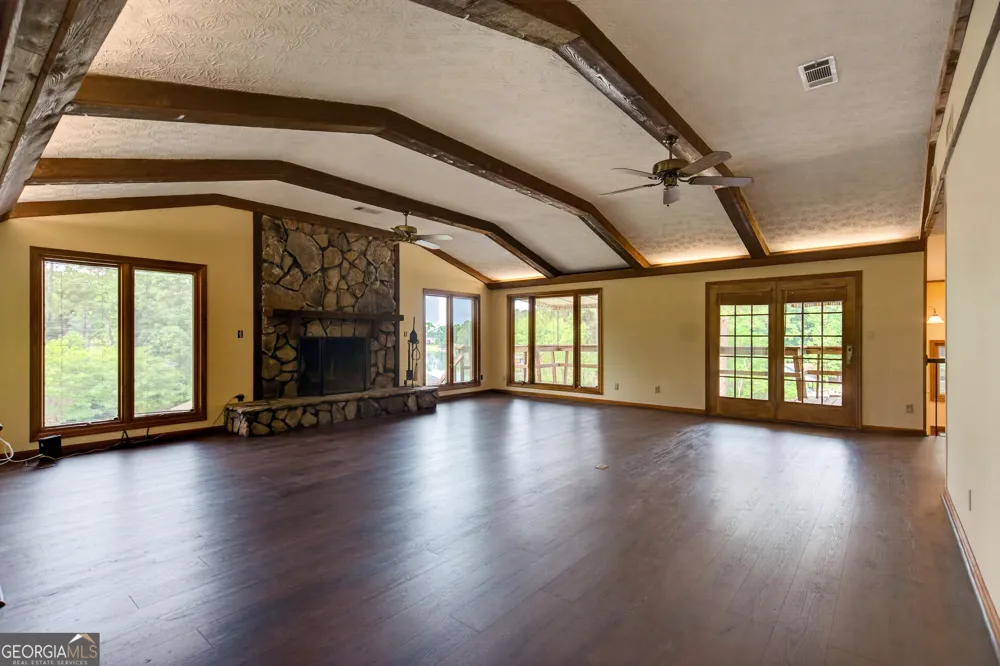 180 Old House RD Hamilton, GA 31811