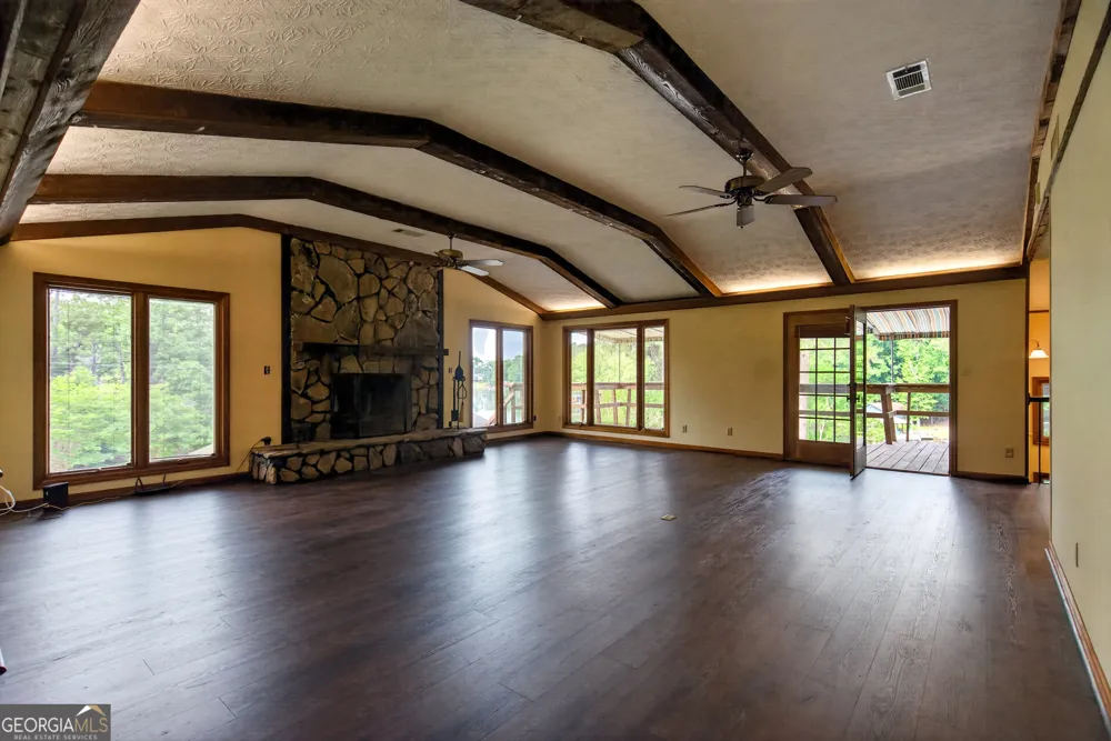 180 Old House RD Hamilton, GA 31811