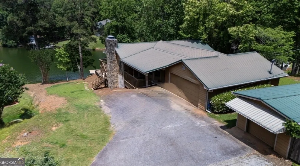 180 Old House RD Hamilton, GA 31811