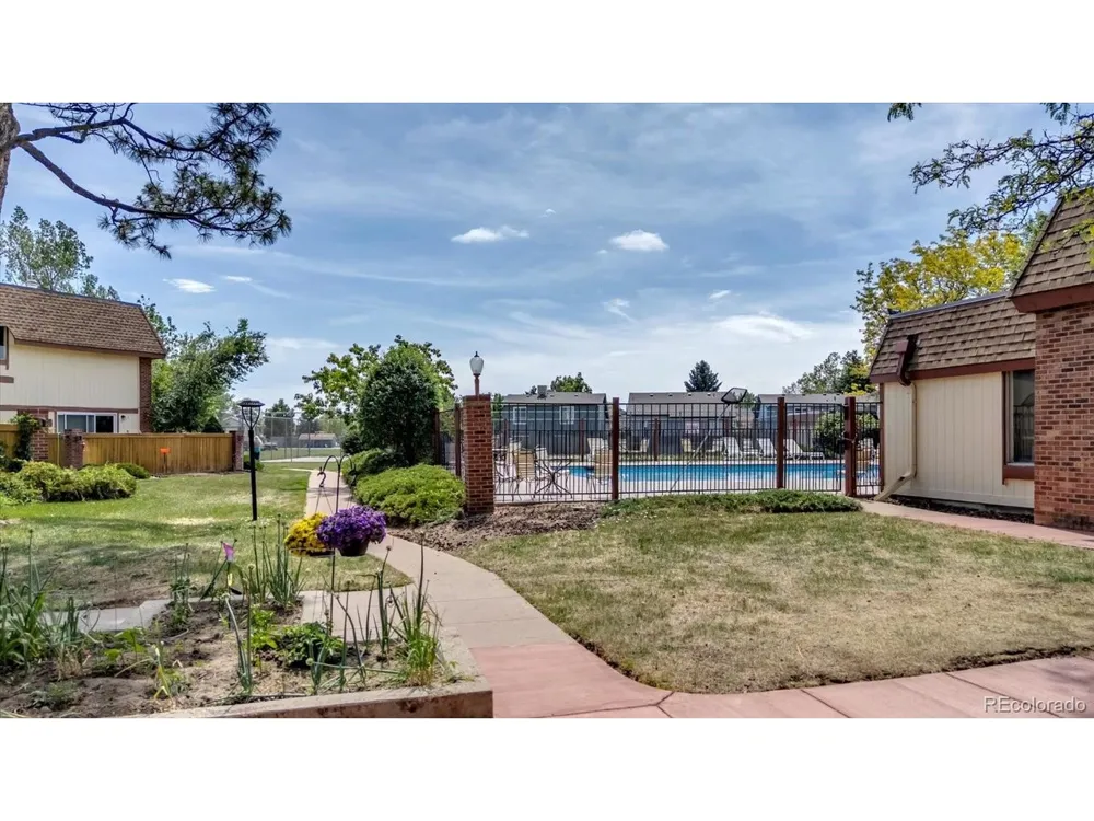 2036 W 101st Avenue Thornton, CO 80260