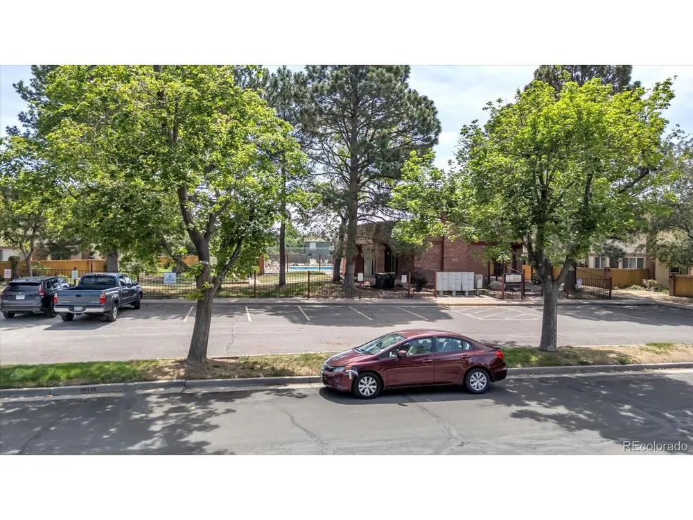 2036 W 101st Avenue Thornton, CO 80260