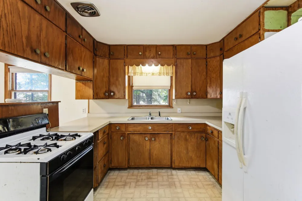 1180 Main Street S Pine City, MN 55063