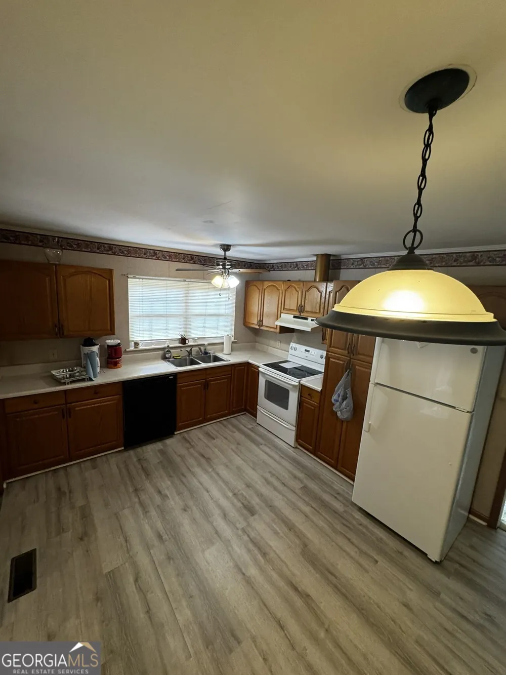 106 Johnston DR Thomaston, GA 30286