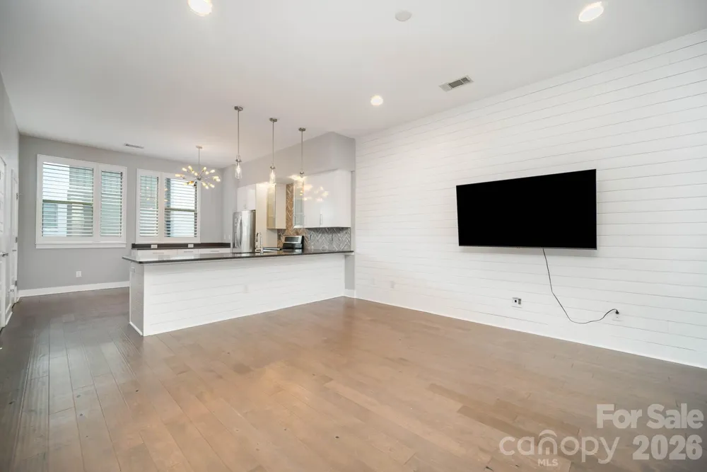 2006 Hawkins Street Charlotte, NC 28203