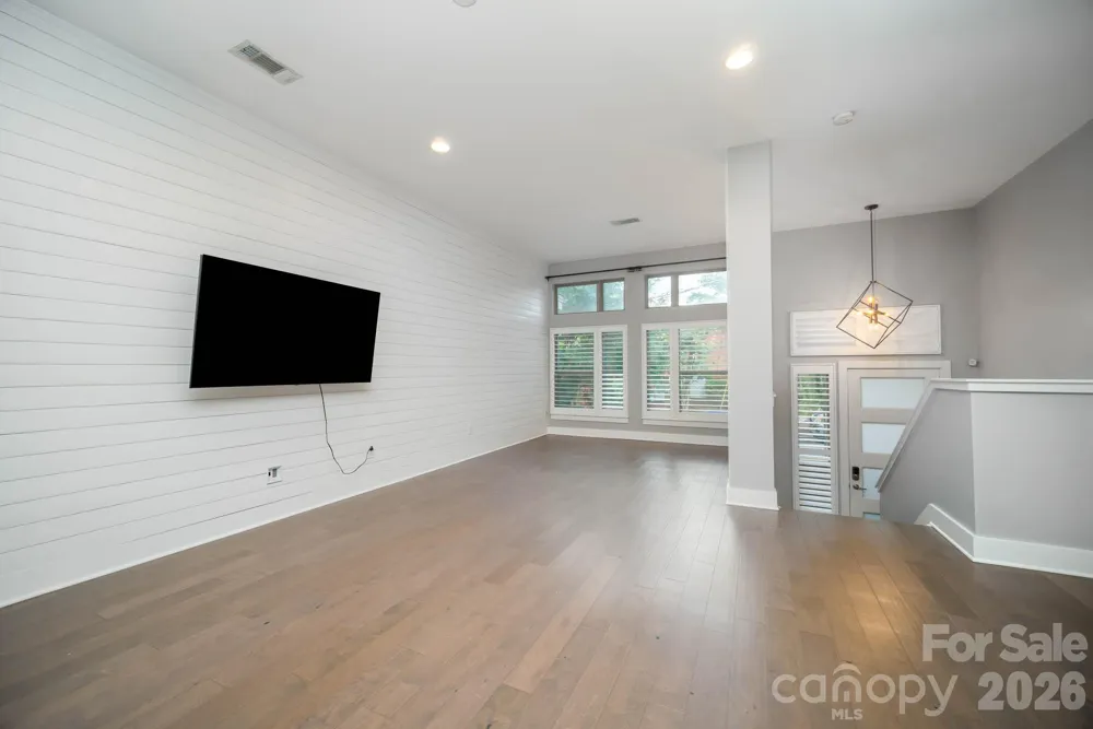 2006 Hawkins Street Charlotte, NC 28203