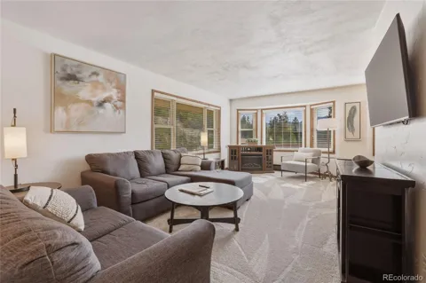 468 Piney Acres Circle