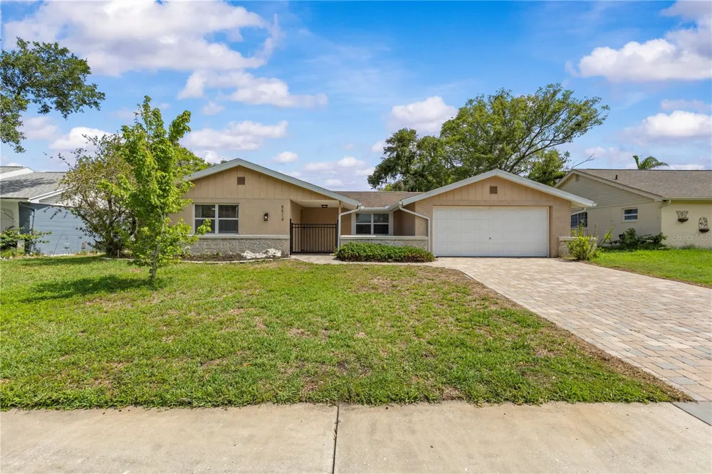 8519 ARROWHEAD DRIVE