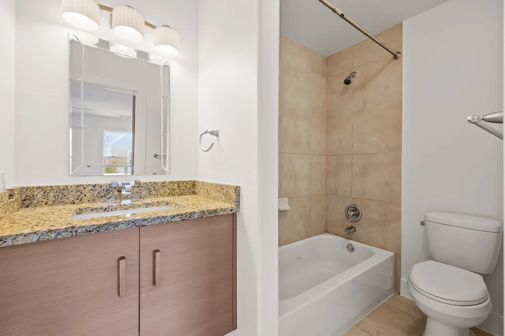 1101 Grove Boulevard #208 Austin, TX 78741