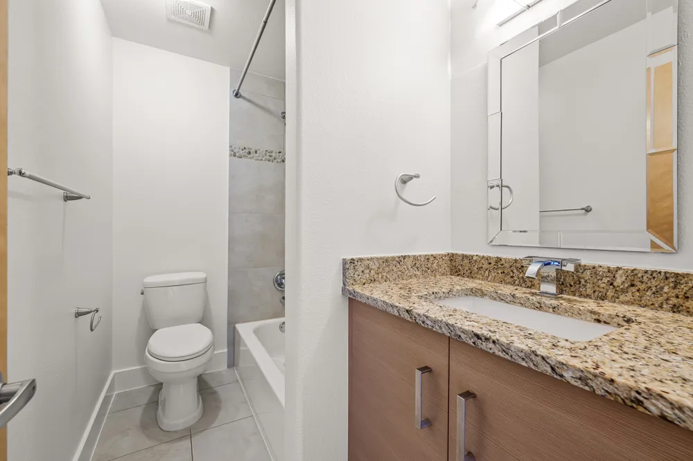 1101 Grove Boulevard #208 Austin, TX 78741