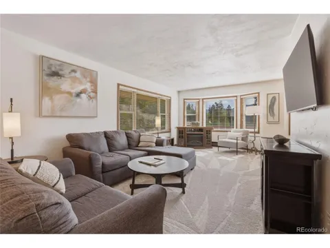 468 Piney Acres Circle