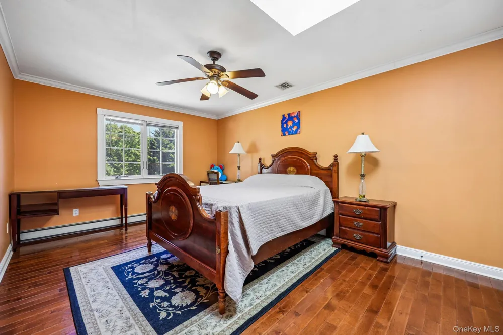 4 Penn Court East Setauket, NY 11733