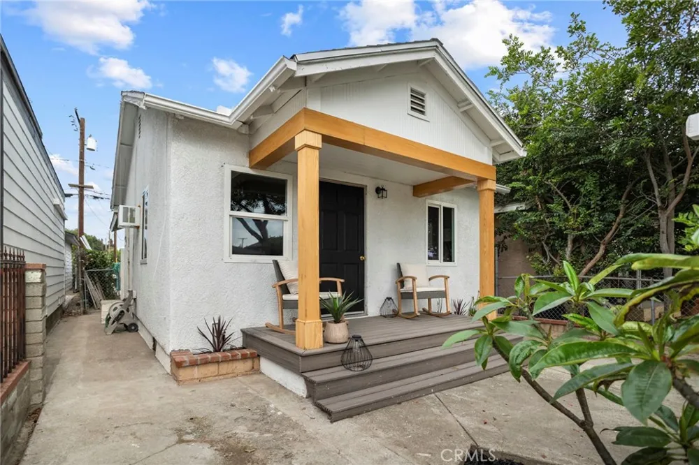 308 Pasadena Avenue Azusa, CA 91702