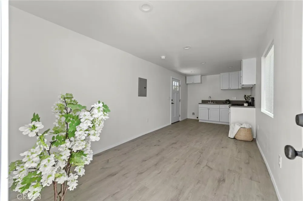 308 Pasadena Avenue Azusa, CA 91702