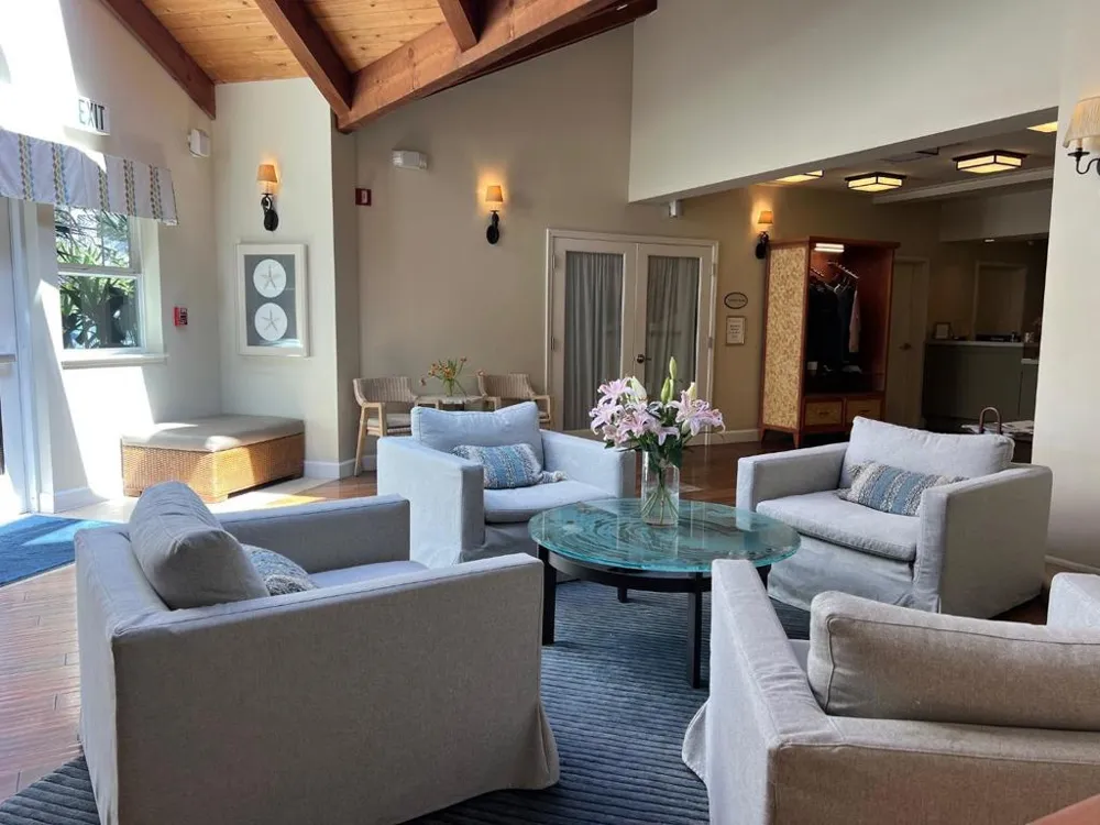 4100 Cabrillo Highway #101 Half Moon Bay, CA 94019