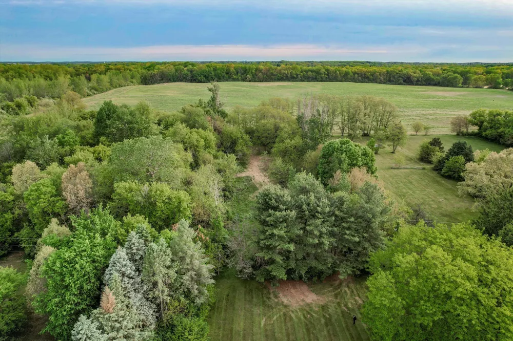 1120 Jewell Road Milan, MI 48160