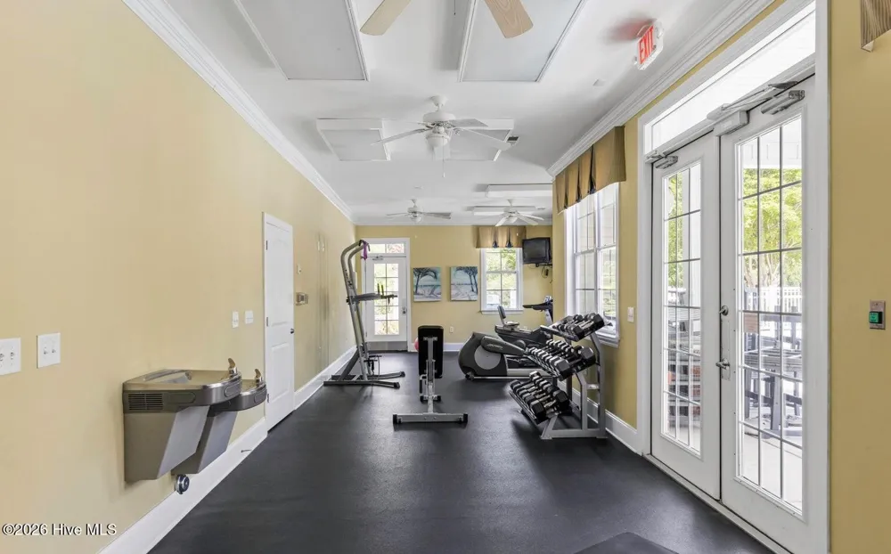 300 -325 Gateway Condos Drive Surf City, NC 28445