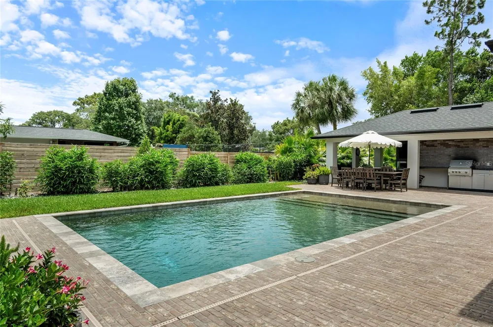 220 ADAMS DRIVE Maitland, FL 32751