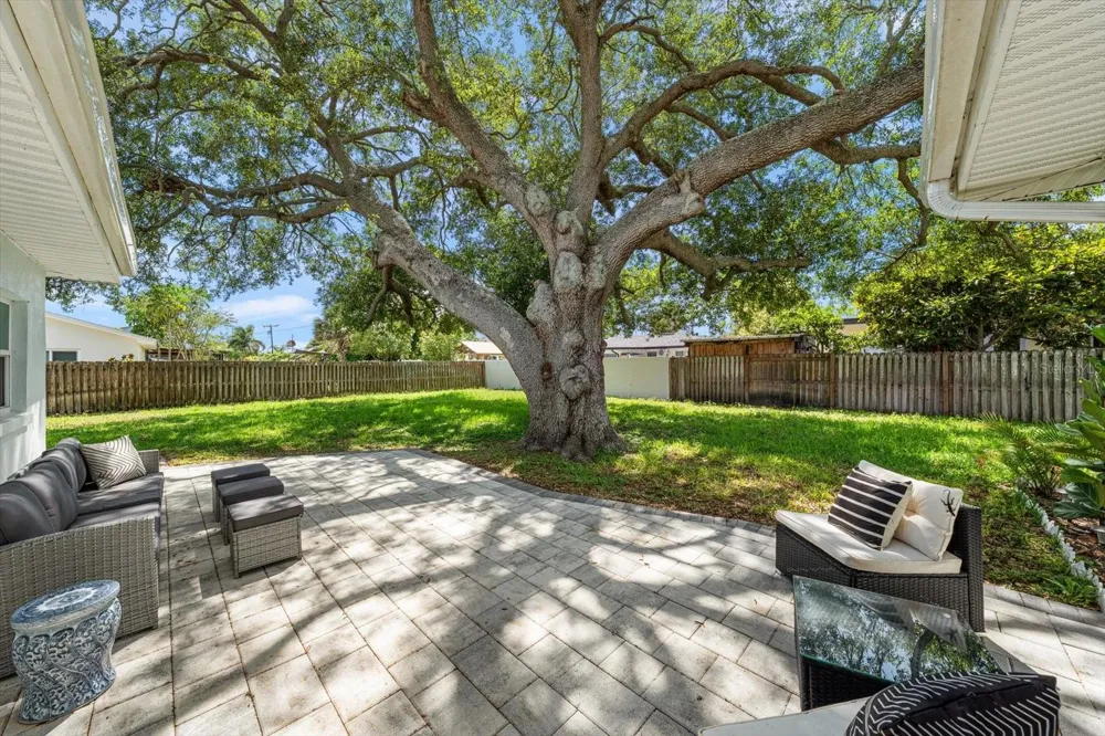 1736 GOLF VIEW DRIVE Belleair, FL 33756