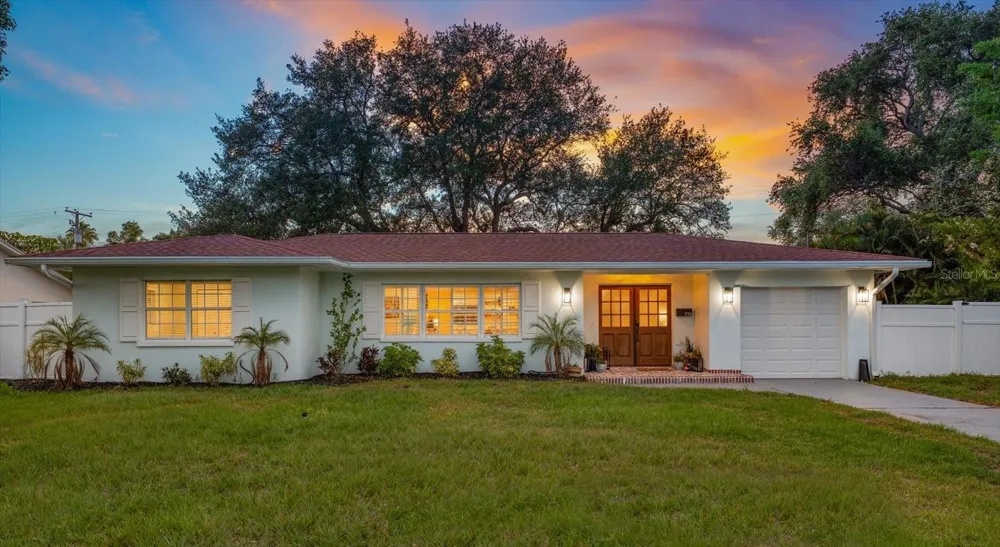 1736 GOLF VIEW DRIVE Belleair, FL 33756