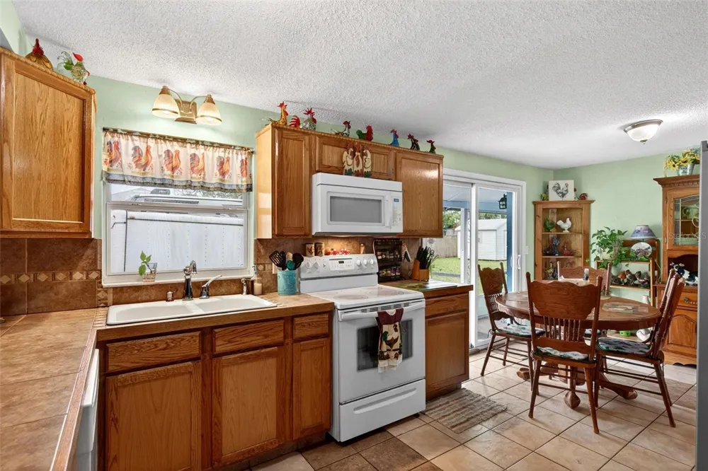 201 POINCIANA AVENUE Port Orange, FL 32127