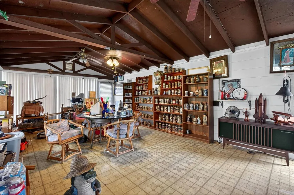 201 POINCIANA AVENUE Port Orange, FL 32127