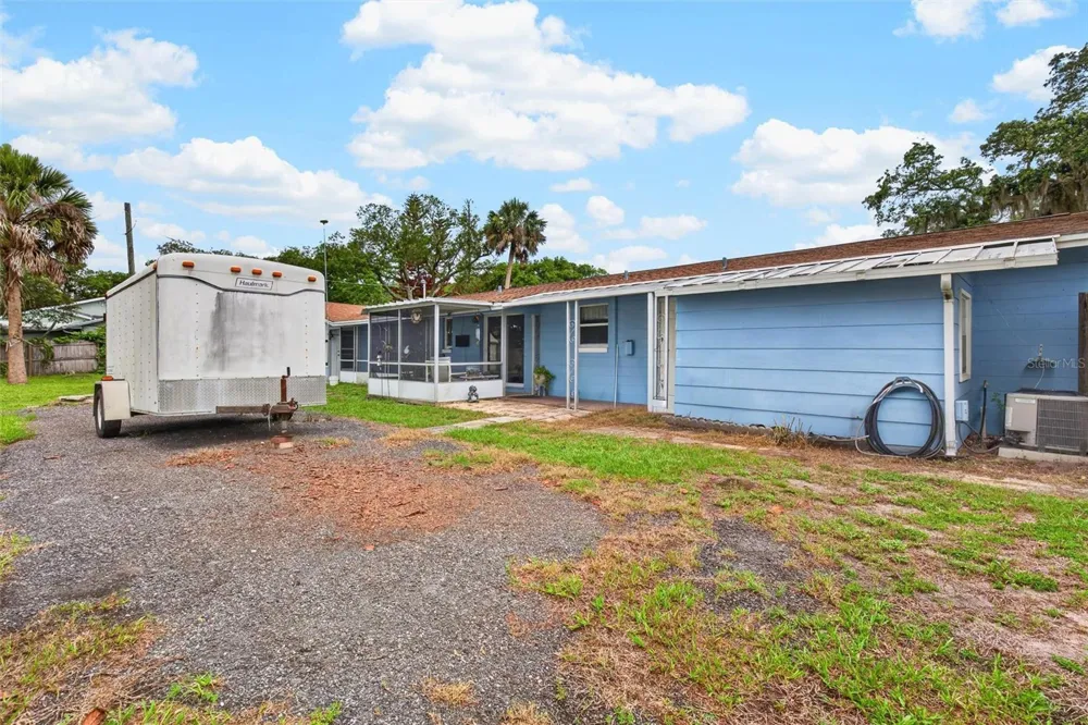 201 POINCIANA AVENUE Port Orange, FL 32127