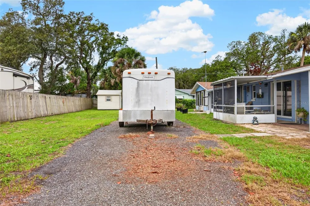 201 POINCIANA AVENUE Port Orange, FL 32127