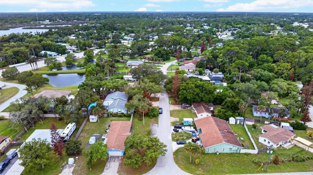 201 POINCIANA AVENUE Port Orange, FL 32127