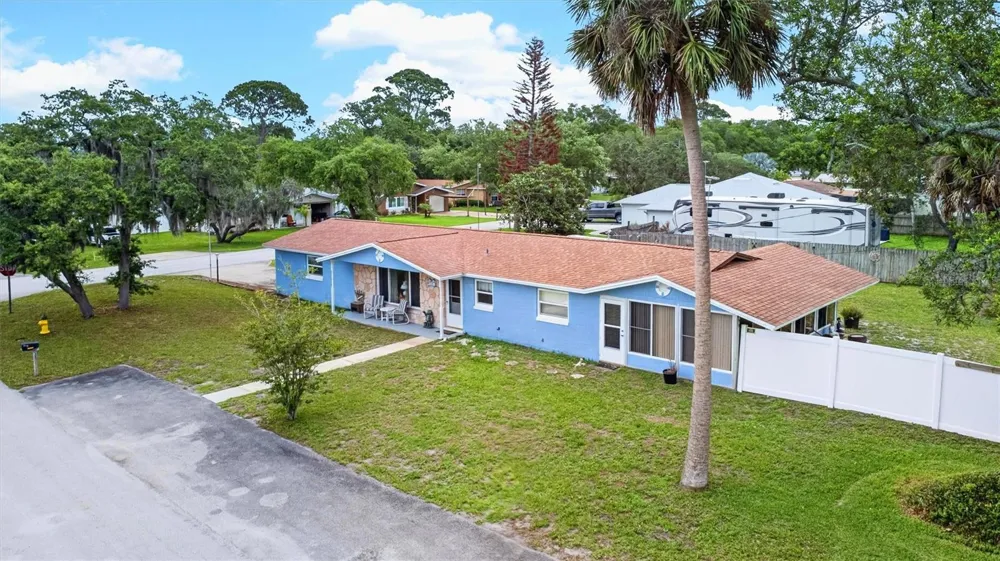 201 POINCIANA AVENUE Port Orange, FL 32127