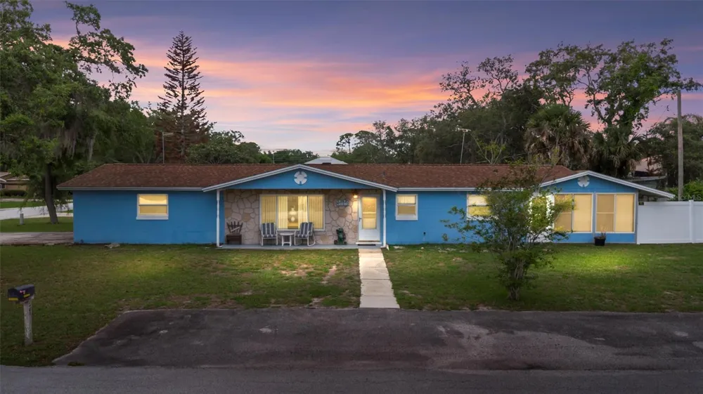 201 POINCIANA AVENUE Port Orange, FL 32127