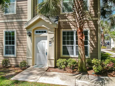 5571 ROSEHILL ROAD #104