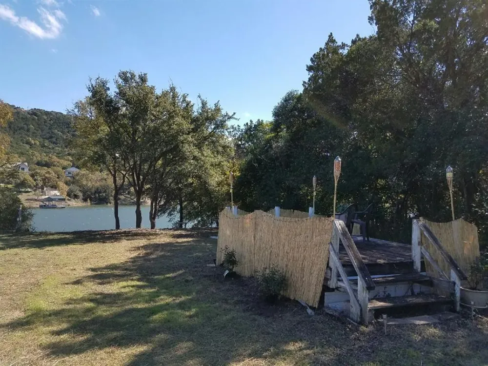 18100 Reedy Court Jonestown, TX 78645