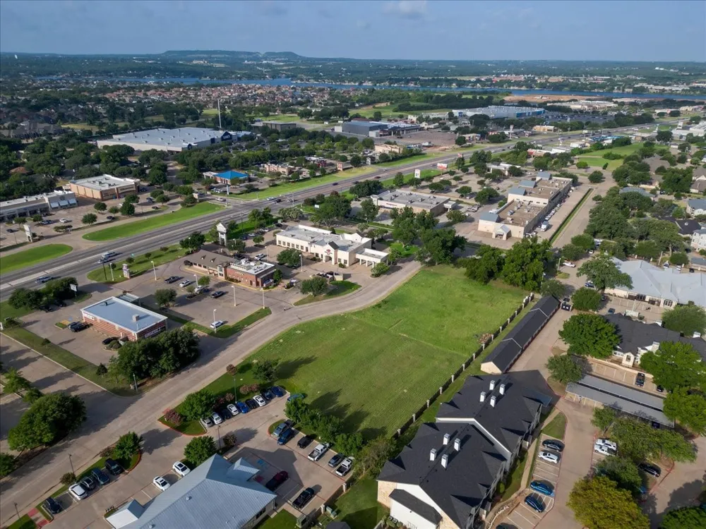 1100 Crawford Avenue Granbury, TX 76048