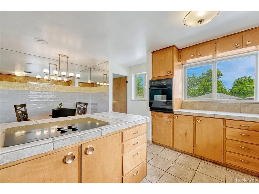 2280 Newland Street Edgewater, CO 80214